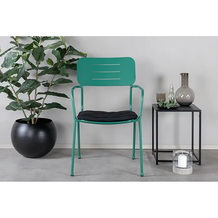 Ebuy24 Gartenstuhl Nicke 2er-Set - 100 % Polyester, Stahl, Grün, B x T x H: 56 x 62 x 89 cm - Türkisgrüner Metallstuhl mit Lattenrückenlehne und Armlehnen, mit schwarzem Kissen.