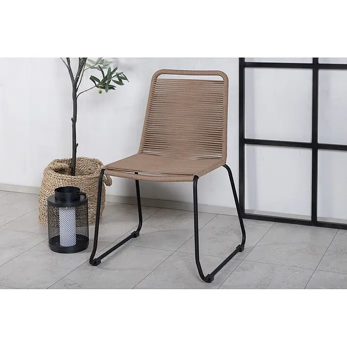Ebuy24 Gartenstuhl Lindos 2er-Set - 2 Stk., 100 % Polyester (Seil), Stahl, Holz, B x T x H: 57 x 59 x 86 cm - Moderner Stuhl mit beigem geflochtenem Sitz und Rückenlehne aus Seil und schwarzem Metallgestell.