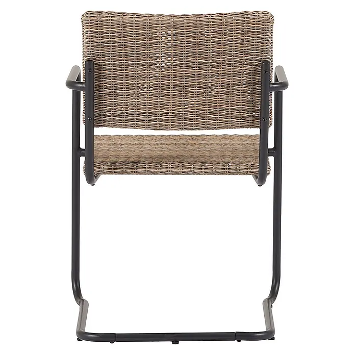 Ebuy24 Gartenstuhl Camille - Metall Rattan, Schwarz, B x T x H: 55 x 59 x 83 cm - Rückansicht eines Stuhls mit naturfarbener Flechtlehne und -sitzfläche auf dunklem Metallgestell.