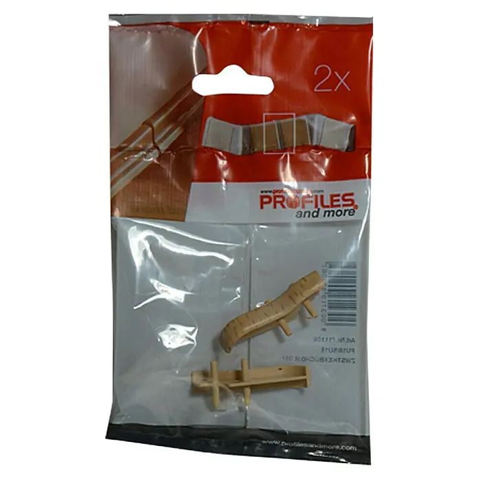 Profiles and more Übergangskappe SU18/FU18 - Buche Hell, 2 Stk. - Verpackung mit Zubehör für Fußleisten, inklusive Eckverbinder und Montagezubehör. Ideal für die schnelle und einfache Installation.