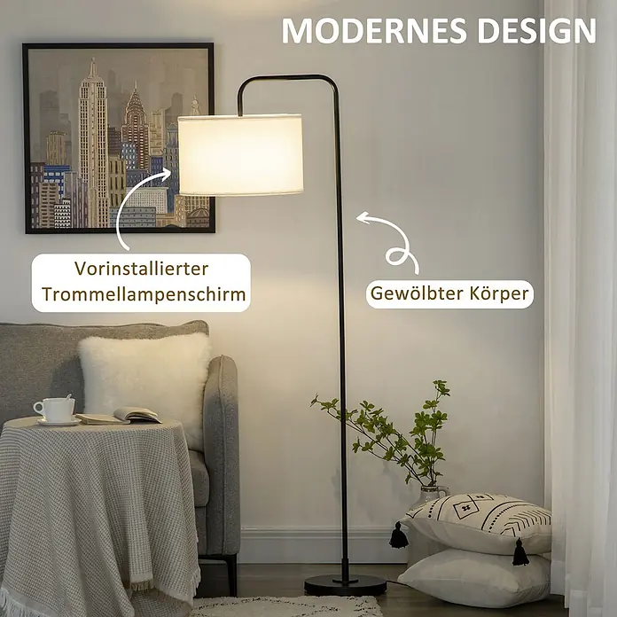 Homcom Stehleuchte - 40 W, Höhe: 163,5 cm, Schwarz, Weiß, E27 - Moderne schwarze Bogen-Stehlampe mit weißem Trommellampenschirm, beleuchtet ein Wohnzimmer.