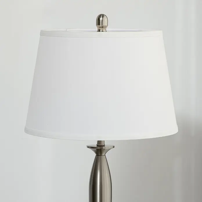 Homcom Stehleuchte - 40 W, Höhe: 162 cm, Silber, Weiß, E27 - Lampe mit weißem Stoffschirm und gebürstetem Metallsockel.
