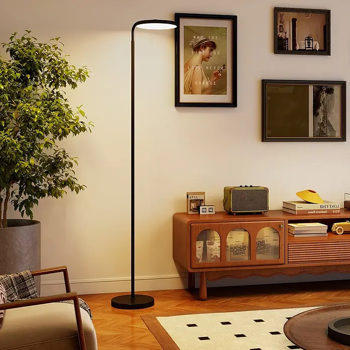 Homcom Stehleuchte - 30 W, Höhe: 177 cm, Schwarz, Schwarz - Schwarze Stehlampe mit LED-Ringlicht, die einen modernen Wohnraum warm beleuchtet.