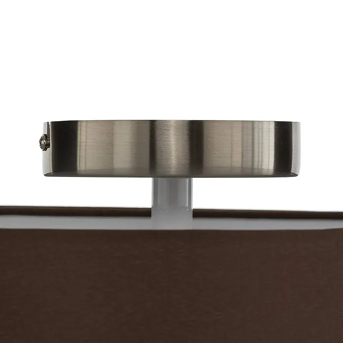 Lindby Deckenleuchte Sebatin - L x B x H: 40 x 40 x 17 cm, braun / rost, E27 - Deckenbaldachin aus gebürstetem Metall mit Schraube, verbunden durch eine weiße Stange mit einem braunen Stofflampenschirm.