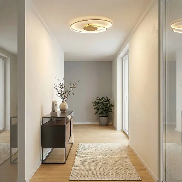 Lindby Deckenleuchte Joline - L x B x H: 74 x 74 x 5,2 cm, messing / gold - Moderne gold-weiße LED-Deckenleuchte erhellt einen hellen Flur. Ihr schlankes Design ergänzt das minimalistische Dekor.