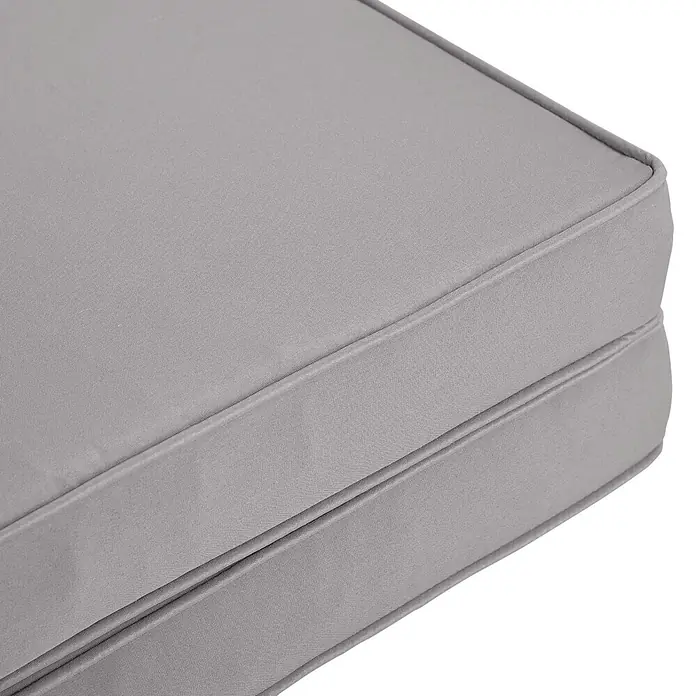 Outsunny Sitzauflage Niederlehner - Niederlehner, 2 Stk., L x B x H: 56 x 52 x 7 cm, Polyester, Hellgrau - Nahaufnahme eines grauen Stoffpolsters mit Keder entlang der Kanten.