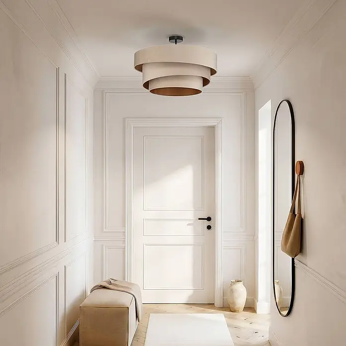 Lindby Deckenleuchte Jusari - L x B x H: 56 x 56 x 36,8 cm, creme / amber, E27 - Beige geschichtete Deckenleuchte mit Kupfer-Innenseite in einem modernen Flur.