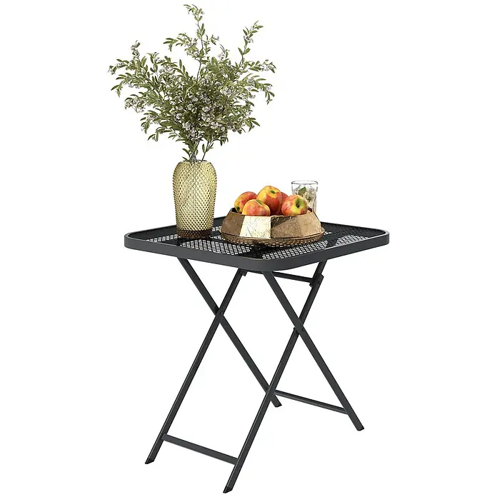 Outsunny Garten-Beistelltisch - Stahl, Klappbar, Quadratisch, Schwarz - Dunkelgrauer quadratischer Klapptisch mit Gitterplatte, verziert mit goldener Vase, Äpfeln und einem Getränk.