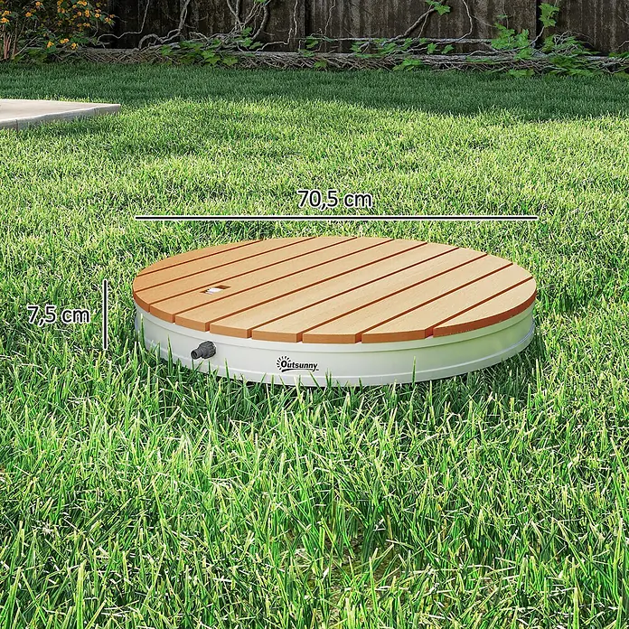 Outsunny Solardusche - Höhe: 7,5 cm, Aluminium, Naturholz - Runder Outdoor-Duschboden mit Holzlatten-Oberfläche und weißer Seite, auf Gras. 70,5 cm Durchmesser, 7,5 cm Höhe.