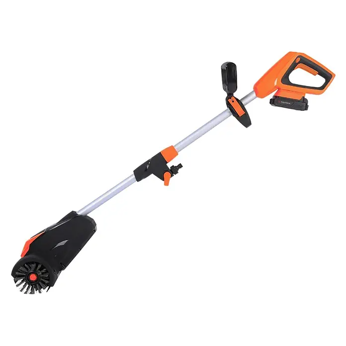 Yard Force Akku-Reinigungsbürste LW CPC1 - 20 V, 1 Akku, 4 Ah - Orange-schwarze Akku-Unkrautbürste mit silbernem Stiel und rotierendem Bürstenkopf.