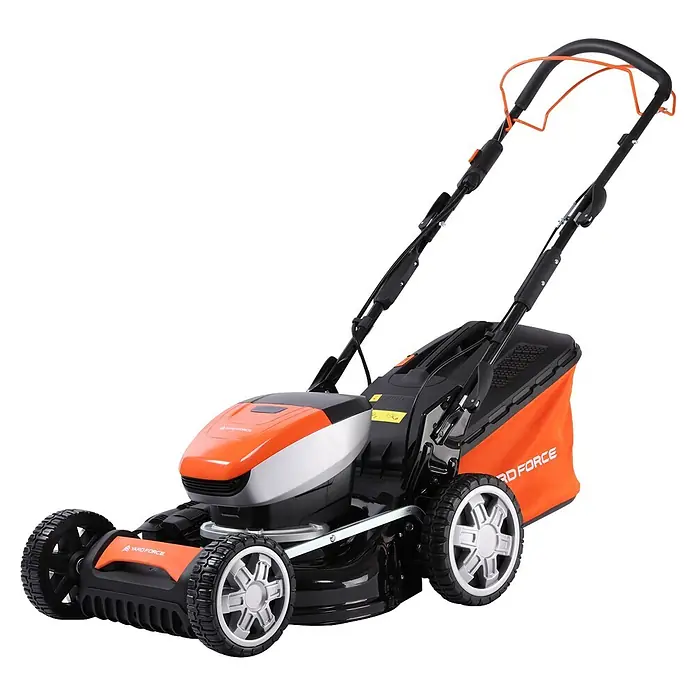 Yard Force Akku-Rasenmäher LM C46 - 40 V, 1 Akku, 5 Ah, Schnittbreite: 46 cm - Oranger und schwarzer Elektrorasenmäher mit silbernen Radakzenten und großem Grasfangsack.