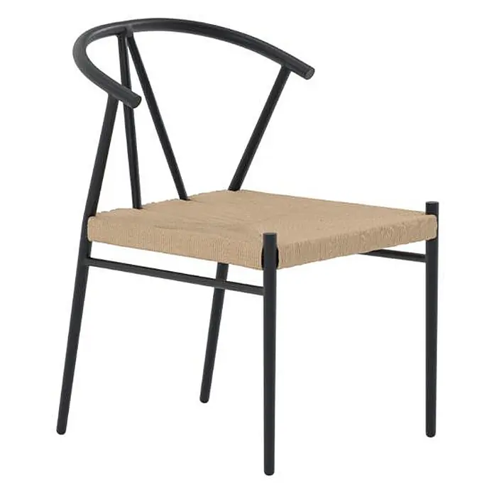 Ebuy24 Gartenstuhl Alfons - 1 Stk., Stahl, Schwarz, B x T x H: 55 x 58 x 74 cm - Moderner Esszimmerstuhl mit schwarzem Metallrahmen und geflochtener beiger Sitzfläche.