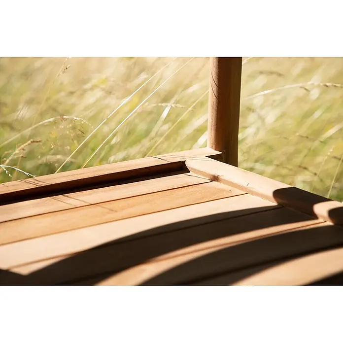 Ebuy24 Gartenstuhl Kenya - 1 Stk., Teak, Teak Dekor, B x T x H: 50 x 52 x 80 cm - Helles Holzlatten-Gartenmöbel mit Eckverbindung und vertikalem Pfosten.