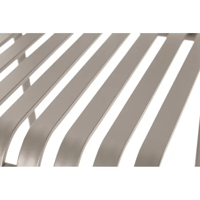 Ebuy24 Gartenstuhl Stella 2er-Set - Aluminium, Grau, B x T x H: 57 x 63 x 83 cm - Hellgraues Metallgitter mit parallelen, leicht gewölbten Lamellen und hellweißen Zwischenräumen.