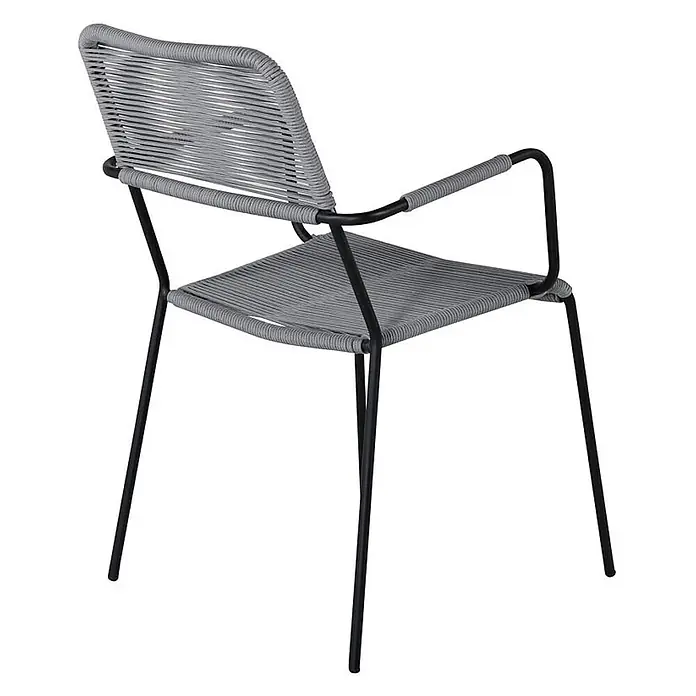 Ebuy24 Gartenstuhl Lindos 4er-Set - 4 Stk., 100 % Polyester (Seil), Stahl, Grau - Moderner Stuhl aus grauem Seilgeflecht mit schwarzen Metallarmlehnen und -beinen.