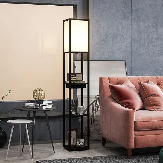 Homcom Stehleuchte - 40 W, Höhe: 159 cm, Schwarz, Weiß, E27 - Hohe schwarze Stehlampe mit rechteckigem weißem Schirm und integrierten Regalen, die Licht und Stauraum in einem modernen Wohnzimmer bietet.