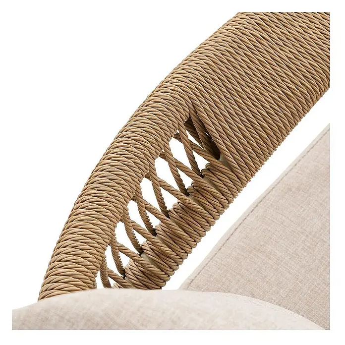 Ebuy24 Loungemöbel-Set Bella - 5 -tlg., Nonwood (PE), Aluminium, Polyester, Natur - Nahaufnahme eines Stuhls mit geflochtener beiger Seillehne und hellem Stoffkissen.