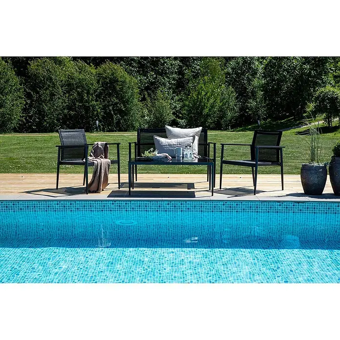 Ebuy24 Loungemöbel-Set Break - 4 -tlg., Aluminium, Schwarz - Outdoor-Lounge-Set mit dunklen Netzstühlen, einem Zweisitzer und einem Couchtisch auf Holzdeck neben einem blauen Swimmingpool.