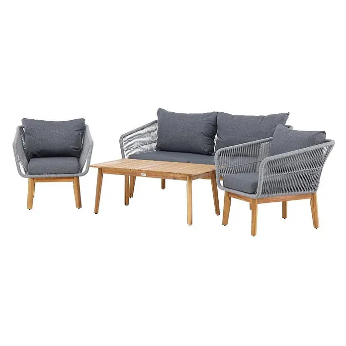 Ebuy24 Loungemöbel-Set Chania - 4 -tlg., Akazie, Grau - Graue Outdoor-Lounge-Gruppe mit zwei Sesseln, einem Zweisitzer-Sofa und einem Holztisch mit dunkelgrauen Kissen.
