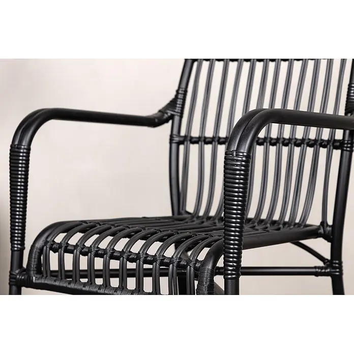 Ebuy24 Gartensessel Rizal - 1 Stk., Aluminum, Rattan, Korbmöbel, Schwarz, B x T x H: 57 x 64 x 90 cm - Schwarzer geflochtener Rattanstuhl mit geschwungenen Armlehnen.