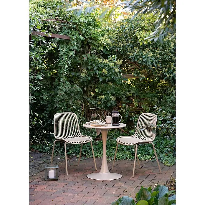 Meja Cafétisch Ø60cm taupe. -  - Beiges Outdoor-Bistro-Set: zwei Stühle und ein Tisch. Ideal für den Garten.