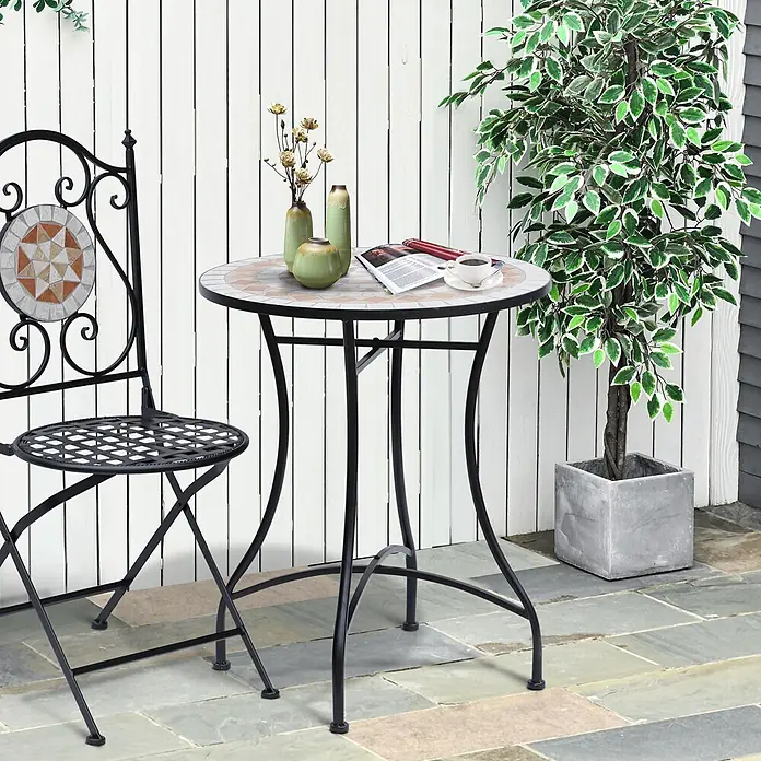 Outsunny Garten-Beistelltisch rund - Blau, Weiß, Grün - Schwarzmetall-Bistro-Tisch mit Mosaikplatte und Stuhl mit Mosaikrückenlehne für den Außenbereich.