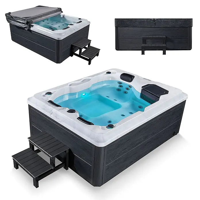 Artsauna Außen-Whirlpool Oasis - 160 x 210 x 80 cm, Anthrazit - Dunkle Whirlpoolwanne in Holzoptik mit weißer Innenseite, beleuchtetem Wasser und passender zweistufiger Treppe.