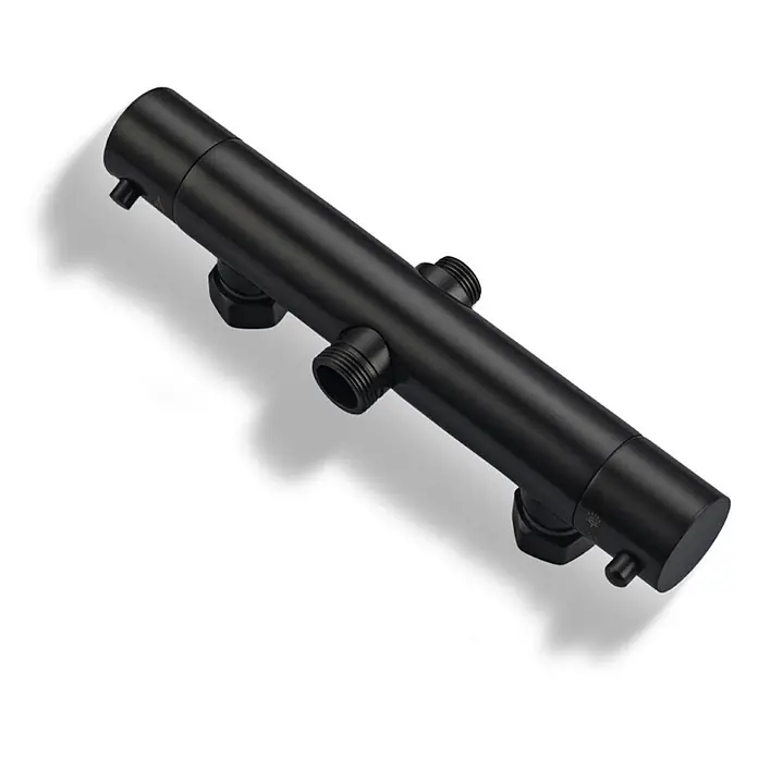 LOMAZOO Duschsystem LMZ-PANDORA - Anzahl Strahlarten: 1 Stk., Schwarz - Mattschwarze Duscharmaturstange mit Gewindeanschlüssen.