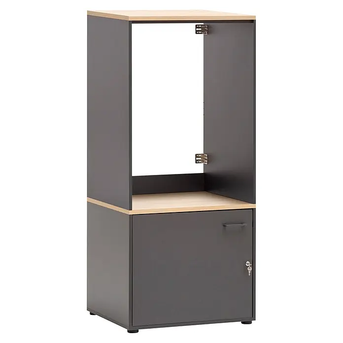Schildmeyer Hochschrank Solea - B x T x H: 671 x 600 x 1.547 mm, Anthrazit - Dunkelgrauer Schrank mit hellen Holzakzenten. Offener Oberteil mit Scharnieren, Unterschrank mit Tür, Griff und Schlüsselschloss.