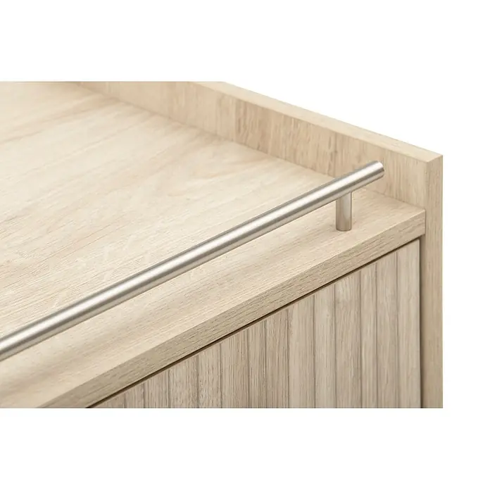 Schildmeyer Waschbeckenunterschrank Sonderby - B x T x H: 650 x 330 x 626 mm, Weißeiche/Eiche gestreift - Helles Möbelstück in Holzoptik mit geriffelter Platte und Edelstahl-Stangengriff.