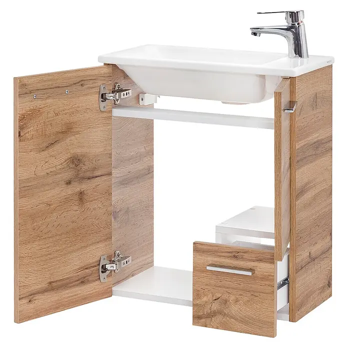 Schildmeyer Badmöbel-Set Matteo - Eiche Landhaus - Waschtischunterschrank in Holzoptik mit weißem Keramikwaschbecken, Chromarmatur, offener Tür und Teilauszugsschublade.