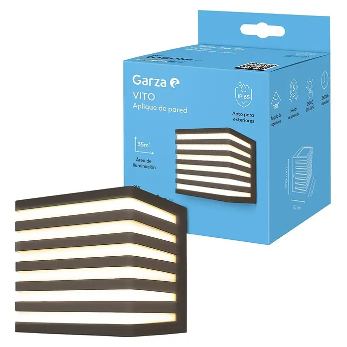 Garza Aplique exterior LED Vito - 9 W, 10,4 x 11,2 x 11,2 cm, Negro, IP65 - Aplique de pared exterior gris oscuro con tiras horizontales iluminadas, presentado junto a su embalaje azul claro.