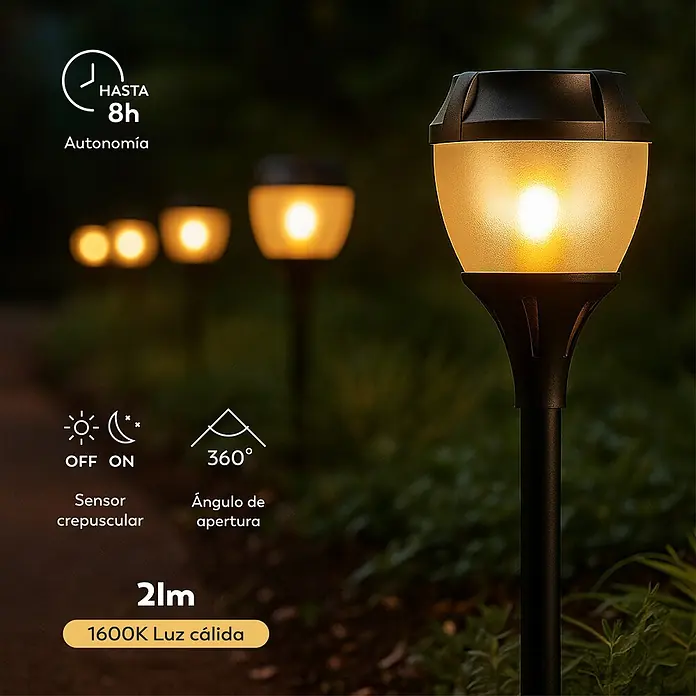 Garza Estaca solar Fenix - 43,5 cm, Negro, IP44, 2 lm - Foco solar de jardín oscuro con globo esmerilado cálido iluminando un camino.