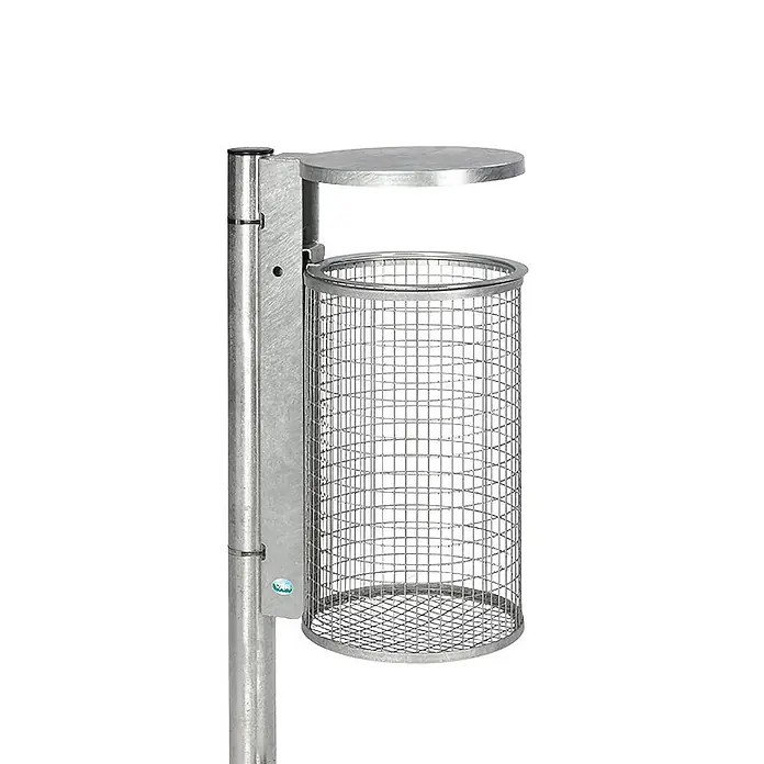 Proregal Standard-Mülleimer zur Wand- oder Rohrbefestigung - Stahl, Feuerverzinkt - Verzinkter Metallgitter-Abfallbehälter mit rundem Deckel, an einer stabilen Stange montiert.