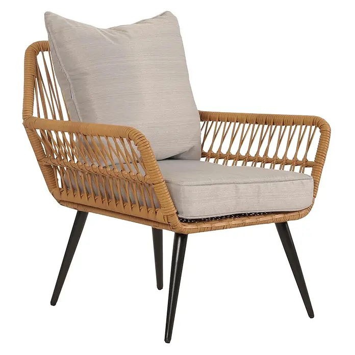 Proregal Gartenstuhl-Set Garnitur mit Tisch - Poly-Rattan, Hellgrau, B x T x H: 64 x 72 x 78 cm - Sessel aus hellbraunem Rattan mit hellgrauen Kissen und schwarzen konischen Beinen.