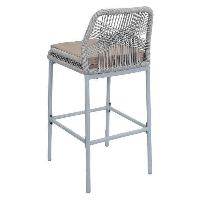 Proregal Garten-Barhocker 2er-Set - Hellgrau, B x T x H: 45 x 52 x 101 cm - Hellgrauer Barhocker mit geflochtener Seilsitzfläche und Rückenlehne, sowie beigem Kissen.