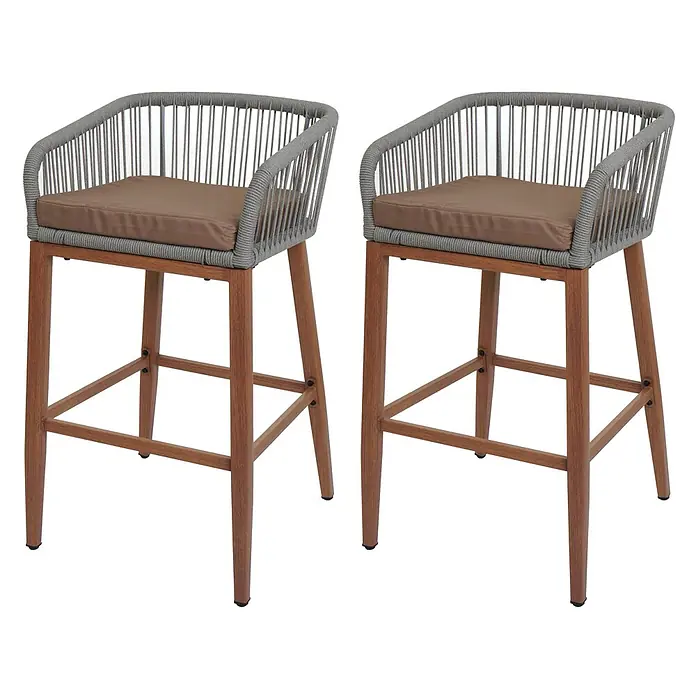 Proregal Garten-Barhocker 2er-Set - Hellgrau, B x T x H: 51 x 53 x 92 cm - Zwei Barhocker aus grauem Seilgeflecht mit braunen Polstern und rotbraunen Holzbeinen.