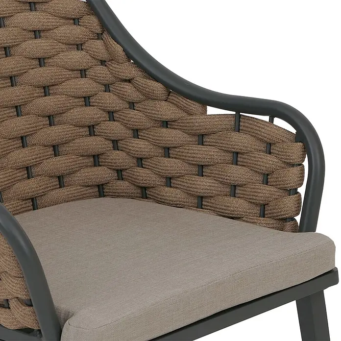 Proregal Gartenstuhl-Set 2er - 2 Stk., Beige - Stuhl mit geflochtener brauner Seilrückenlehne, dunkelgrauem Gestell und beigem Kissen.