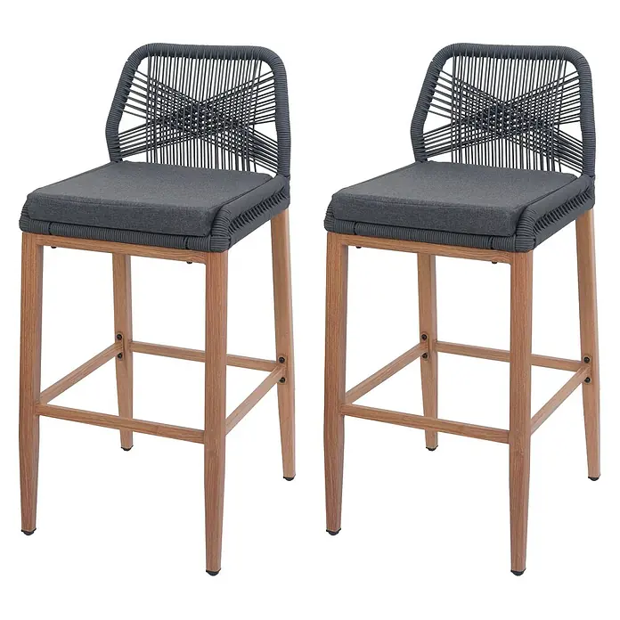 Proregal Garten-Barhocker 2er-Set - Anthrazit, B x T x H: 45 x 50 x 101 cm - Zwei dunkelgraue Barhocker aus geflochtenem Seil mit hellen Holzbeinen und passenden Sitzkissen.