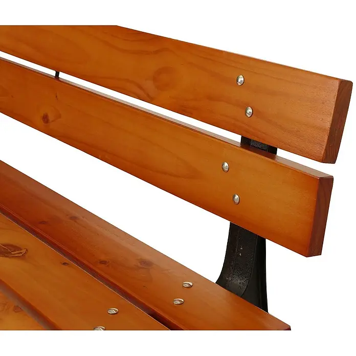 Proregal Gartenbank aus Holz - Teak - Nahaufnahme einer Parkbank mit polierten, rotbraunen Holzlatten und silbernen Nieten an einem schwarzen Metallrahmen.