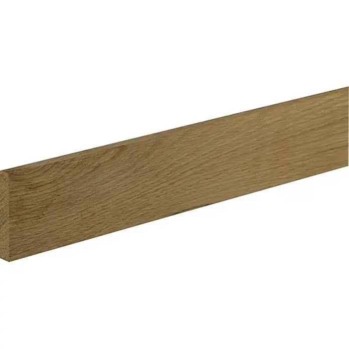 Rechteckleiste - 240 x 6 x 1 cm, Eiche - Nahaufnahme eines Holzstücks, das die natürliche Maserung und Farbe des Materials zeigt. Ideal für Bau- oder Dekorationsprojekte.