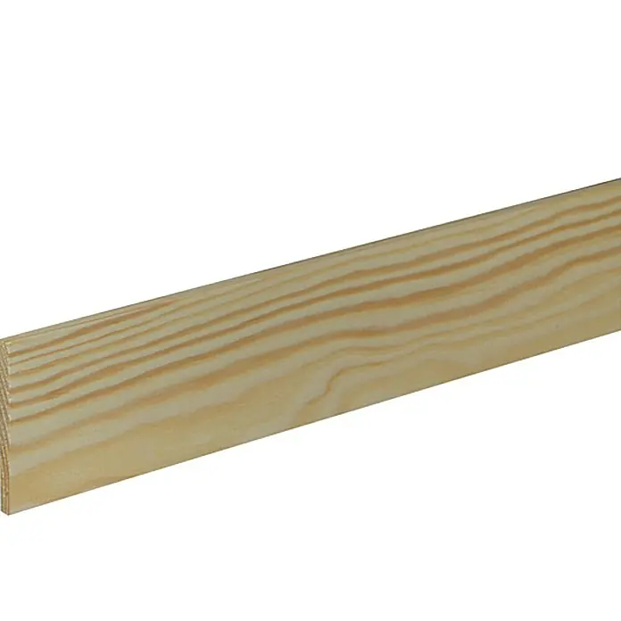 Profiles and more Rechteckleiste - 100 cm x 60 mm x 5 mm, Fichte/Kiefer - Nahaufnahme eines hellen Holzbretts mit sichtbarer Maserung. Ideal für Bauprojekte und Heimwerkerarbeiten, vielseitig einsetzbar.