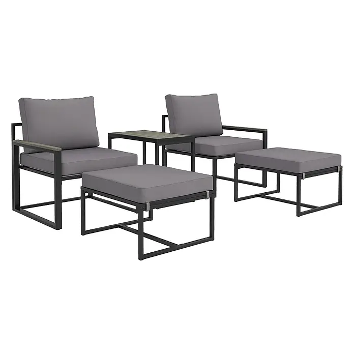 Outsunny Loungemöbel-Set mit Tisch - 3 -tlg., Stahl, Polyester, Schaumstoff, Holzwerkstoffe, 2x Sessel, 2x Fußhocker, 1x Tisch, 6x Kissen, 1x Handbuch, Grau - Outdoor-Loungemöbel-Set: zwei schwarze Metallstühle, zwei Hocker, ein Beistelltisch und graue Kissen mit Holz-Akzenten.