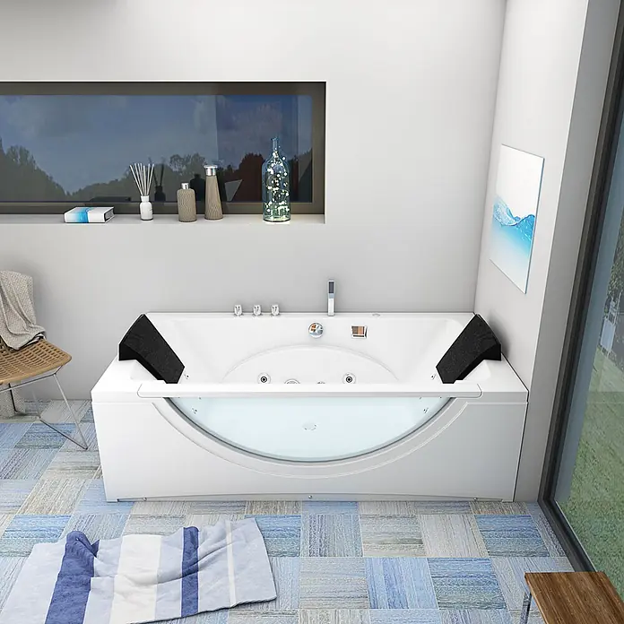 AcquaVapore Badewanne Fertigdusche W81-C - Acryl, Weiß - Weißer Whirlpool mit schwarzen Kopfstützen und Glasfront in einem modernen Badezimmer.