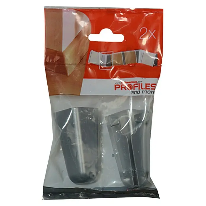 Profiles and more Außenecke FU60L - Silber, 2 Stk. - Abbildung einer Packung mit zwei silbernen Profil-Endkappen, die in einer durchsichtigen und roten Verpackung versiegelt sind.