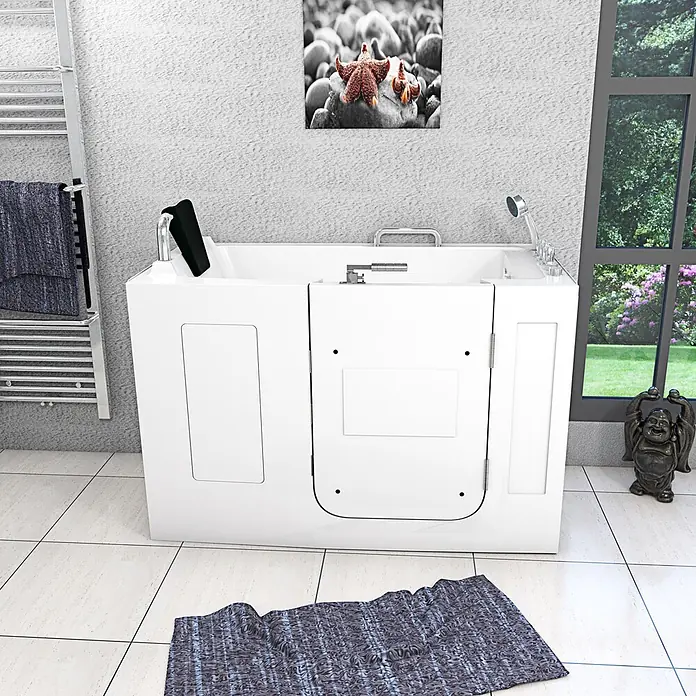 AcquaVapore Badewanne Fertigdusche S07WP-TH-B-R - 140 x 76 cm, Acryl, Weiß - Weiße barrierefreie Badewanne mit Seitentür und Haltegriffen in einem modernen Badezimmer.
