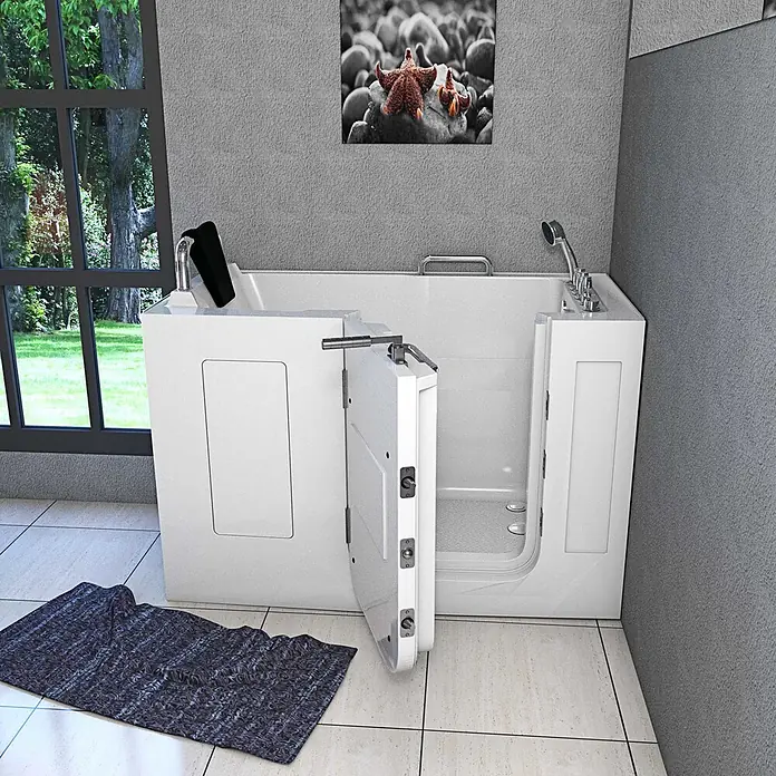 AcquaVapore Badewanne Fertigdusche S07WP-TH-C-L - 140 x 76 cm, Acryl, Weiß - Weiße Badewanne mit geöffneter Tür für einfachen Zugang, in einem modernen Badezimmer.