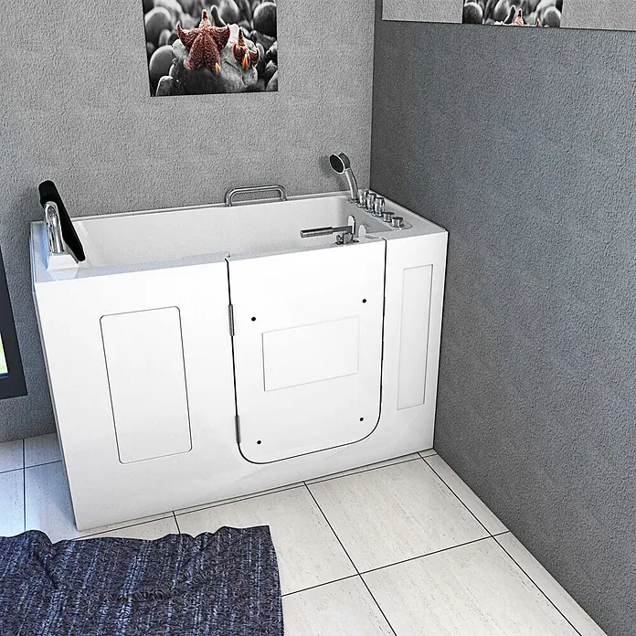 AcquaVapore Badewanne Fertigdusche S07WP-TH-C-L - 140 x 76 cm, Acryl, Weiß - Weiße barrierefreie Badewanne mit Seitentür und Chromarmaturen in einem modernen Badezimmer.