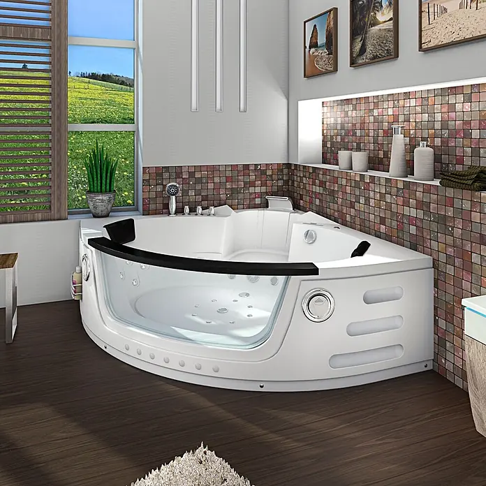 AcquaVapore Badewanne Fertigdusche W05H-SC - Acryl, Weiß - Weiße Eck-Hydromassage-Badewanne mit transparentem Glaselement und schwarzen Akzenten im Badezimmer.
