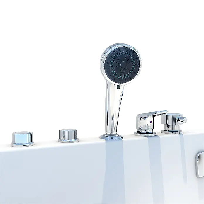 AcquaVapore Badewanne Fertigdusche S12D-EH-WP-L - Acryl, Weiß - Verchromte Handbrause und Armaturregler auf einem weißen Badewannenrand montiert.